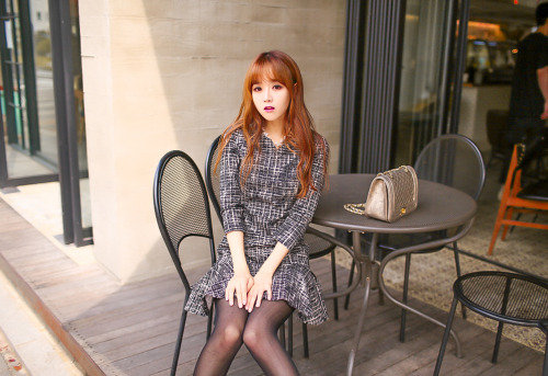 korean-dreams-girls:  Kim Shin Yeong - October 08, 2014Â 1st Set