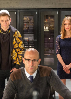 kingsmanposts:LOOK AT THEM. THAT LITTLE SHIT IN THE YELLOW SWEATER.