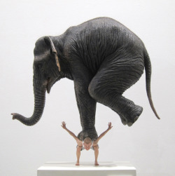 myedol:  Pentateuque by Fabien Mérelle This fasinating sculpture