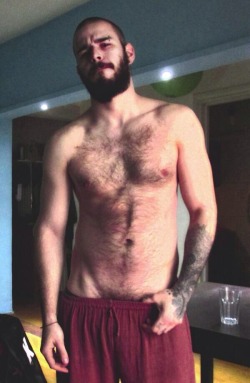 ksufraternitybrother:  THIS IS WHAT I CALL A “MAN“HAIRY,