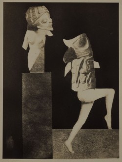 grigiabot:    Hannah Höch. “Foto-Montage,” c. 1935. Photomontage.