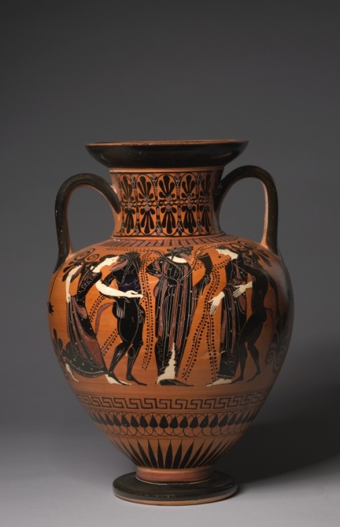 cma-greek-roman-art:  Neck Amphora, Painter of Berlin 1899, 515,