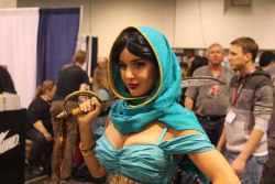 nerdtasticles:  Princess Jasmine at Wondercon Check out Rarity’s Boutieque facebook and etsy page. 