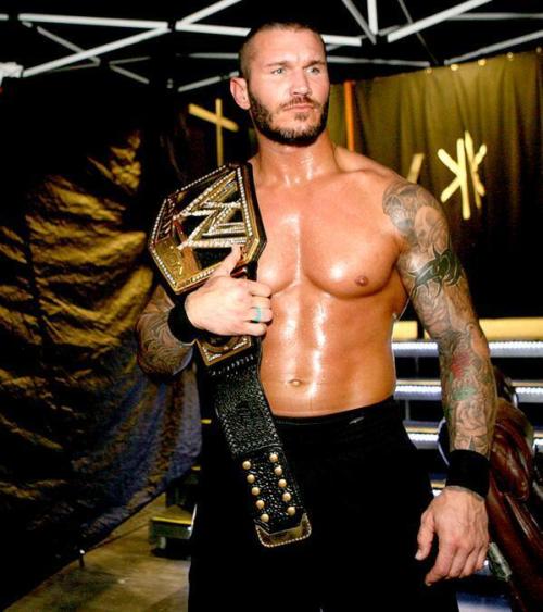 WWE CHAMPION…(once again)…RANDY ORTON!!!!!!!!!!!!!!