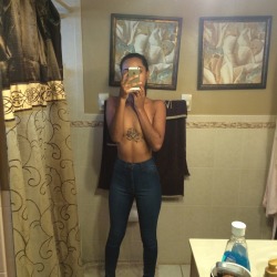 ladytatyana:  I really love these jeans lol okay