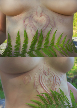 seidur:  fearthebear420:   11 months healed scarification, done