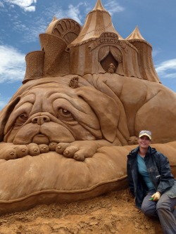 archiemcphee:  These awesome sand sculptures are the work of