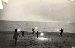 nobrashfestivity: Robert Frank Untitled (Children with Sparklers