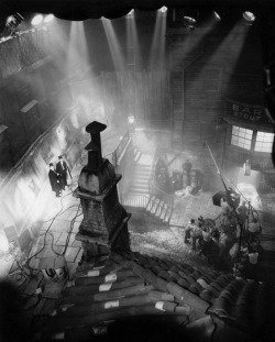 behindtheillusions:  On the set of Dr. Jekyll & Mr. Hyde,