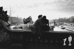 greeneyes55:  Pont Alexandre Paris Photo: Jeff Dunas 