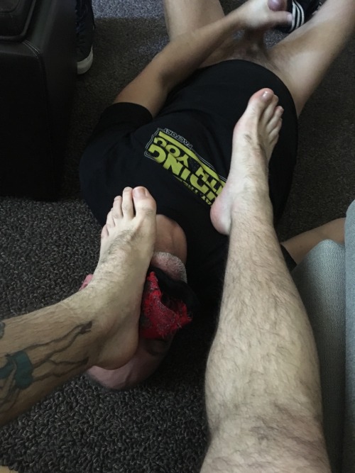 Gays | Socks | Sneaker | Shoes | Feet | Gear | Cum