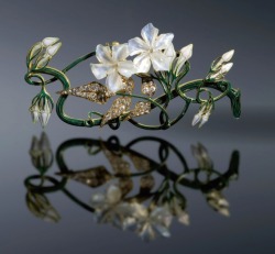 petitpoulailler:  oblogdasjoias: 1899-1901 Lalique ‘jasmine’