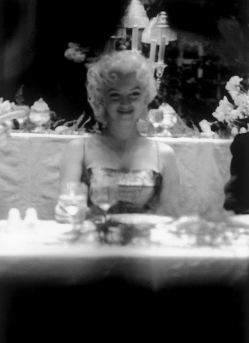 infinitemarilynmonroe:Marilyn Monroe at the Friars Club Testimonial