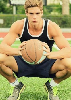 Hot Basketball Muscle Jocks Live Muscle Webcams" target="_blank">SEE