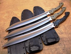 gunsknivesgear:  American Kami. These beautiful swords from American