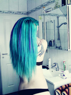Scene Hair