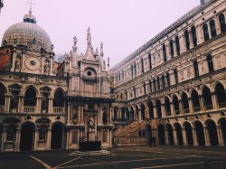 ghostlywriterr:Venice, Italy.