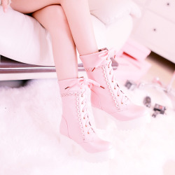 jessabella-hime:Sweet lolita cosplay lace high-heeled boots from