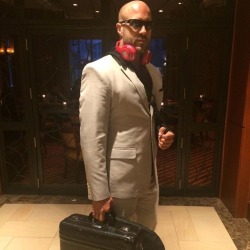 unstablexbalor:  wwecesaro: The #professional is here. I’ll