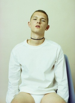  Billy for Un-titled Project (issue5) // stylist Adam Winder