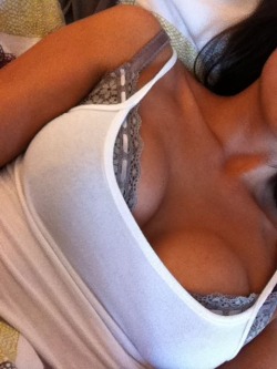 twohornygirls:  Anon submission