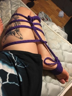 daddysbabykittycat:  I’ve been playing with rope for like three