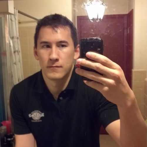 markimmooo:  mark shaved his head before youtube   I sure did!