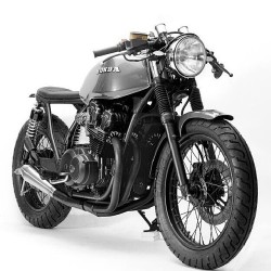 bangmoma:  Dream bike! *Soon, baby!* #Honda #CB750 #CafeRacer