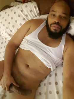 thickblackmanlove:  blkby1dr:  Sexy as hell  Can i have some