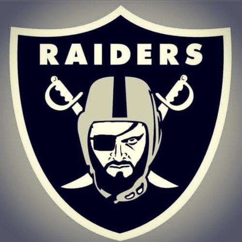 #mood #Raiders #raidernation  @raiders 🤍☠️🖤🏈 (at