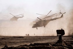 rusmilitary:Landing from Mi-8AMTSh during training “Caucasus”
