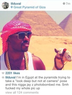thegirlwithcaramelskin:  milianeaux:  Lil Duval is seriously