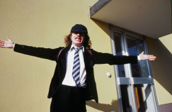 angusmckinnonyoung:  29 days to Angus Young’s birthday. 28