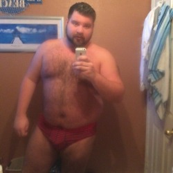 strongbearsbr:  ​​I’m back. Follow @STRONGBEARSBR http://strongbearsbr.tumblr.com