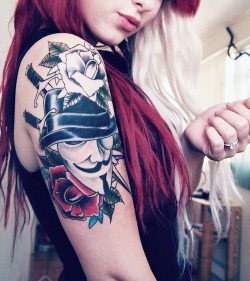 tattoosandbeyond:  tw-ink-ed:  http://tw-ink-ed.tumblr.com/ 