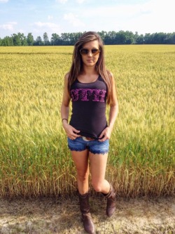 ashlyn-belle:  Southern born, Southern bred, Southern till the