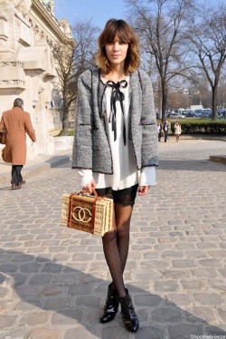 spicynthia:  Alexa Chung.