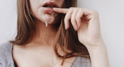 “Chupei, amor… É porra, sim… Chupei o pau