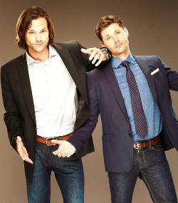 :  Jared: I’m Jared Padalecki… and I like long walks on the