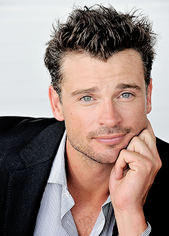 becauseicandrawbutts:  fyeahtomwelling: Tom Welling - The 70th