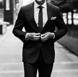 madness-in-suit:  ۩ Classy Blog ۩ 