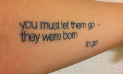 fuckyeahtattoos:  “let it go – thesmashed word brokenopen