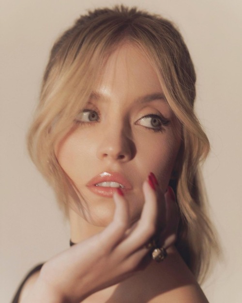 starlets:Sydney Sweeney