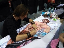 dirty-overwatch-confessions:matthew mercer signed a mccree body