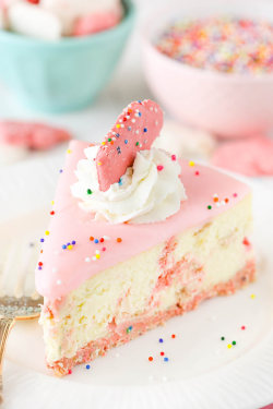 foodffs:FROSTED ANIMAL COOKIE CHEESECAKE Follow for recipes Get