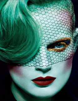 thebeautymodel:  Guinevere Van Seenus by Ben Hassett for W May