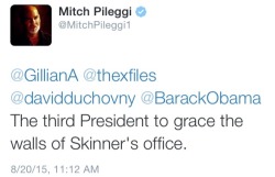 mulderswaterbed:  paranormal-bouquet:  Mitch confirming that