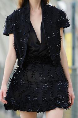 mulberry-cookies:  Iris Van Herpen Spring/Summer 2015 (Details)