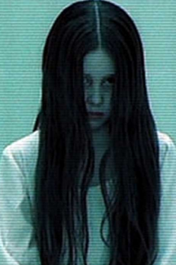 sixpenceee:  Daveigh Elizabeth Chase, who played Samara in The