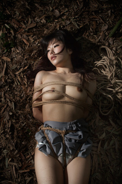 nudejapan:  Picture and rope by me http://nudejapan.tumblr.com/